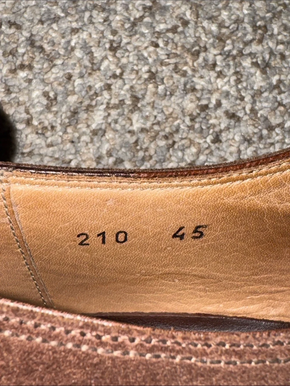 To Boot brown suede